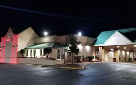 Ramada By Wyndham & Suites Warner Robins
